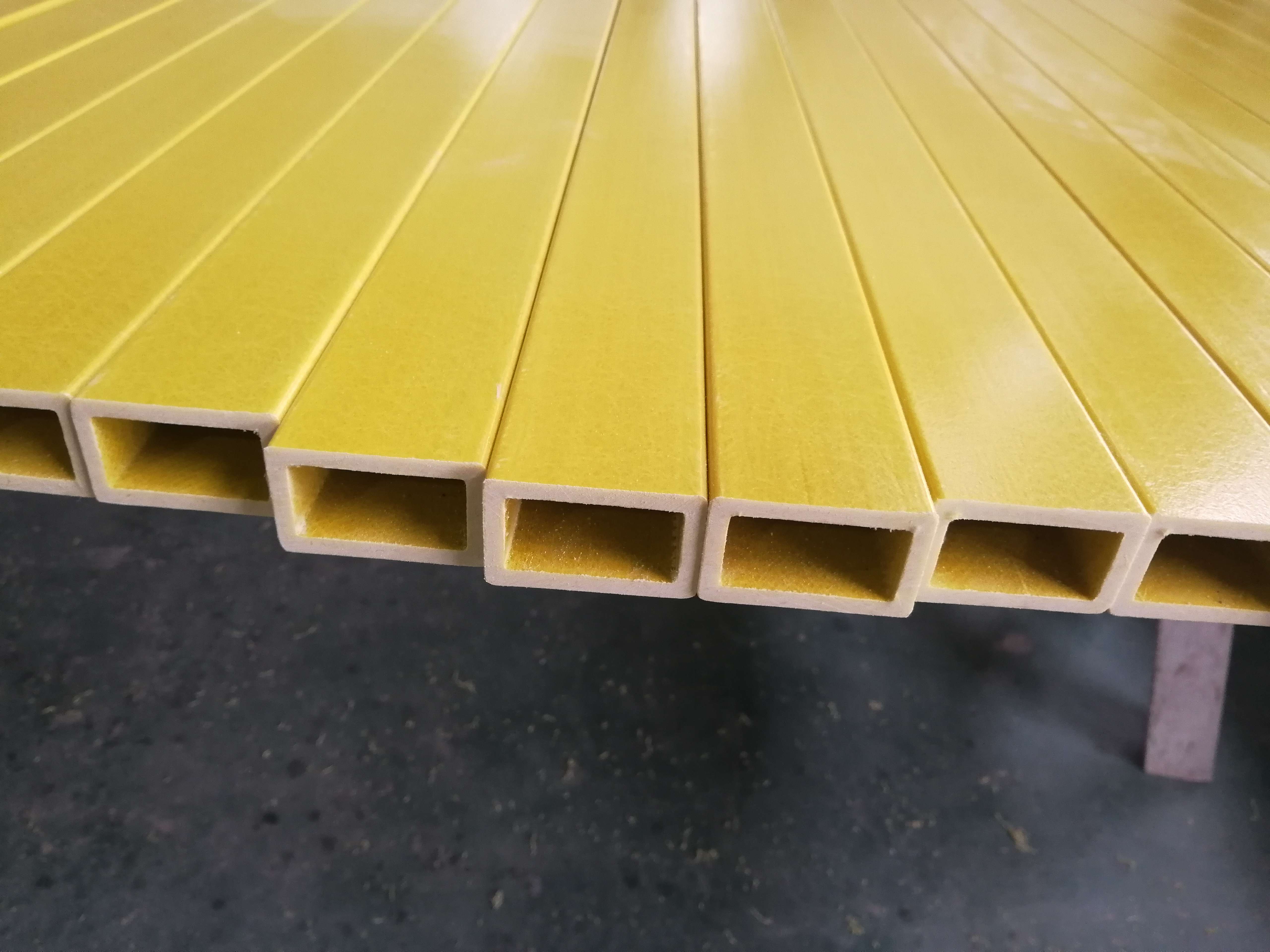 FRP rectangular tube